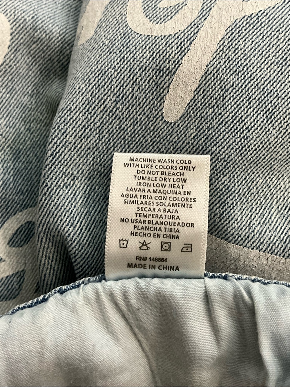 AKIRA City Graphics Size 7 (W27) Jeans Straight Leg Distressed Light Wash - Picture 7 of 8